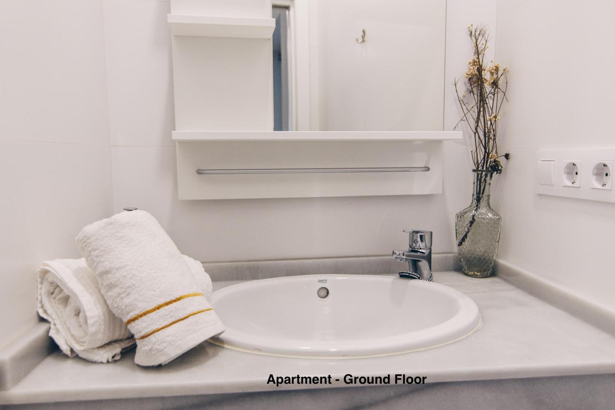Casa Piratas Y Mina Apartment Cadiz Ngoại thất bức ảnh